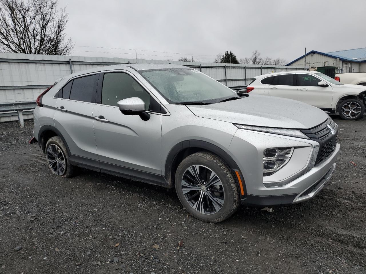 2022 MITSUBISHI ECLIPSE CR - Image 4