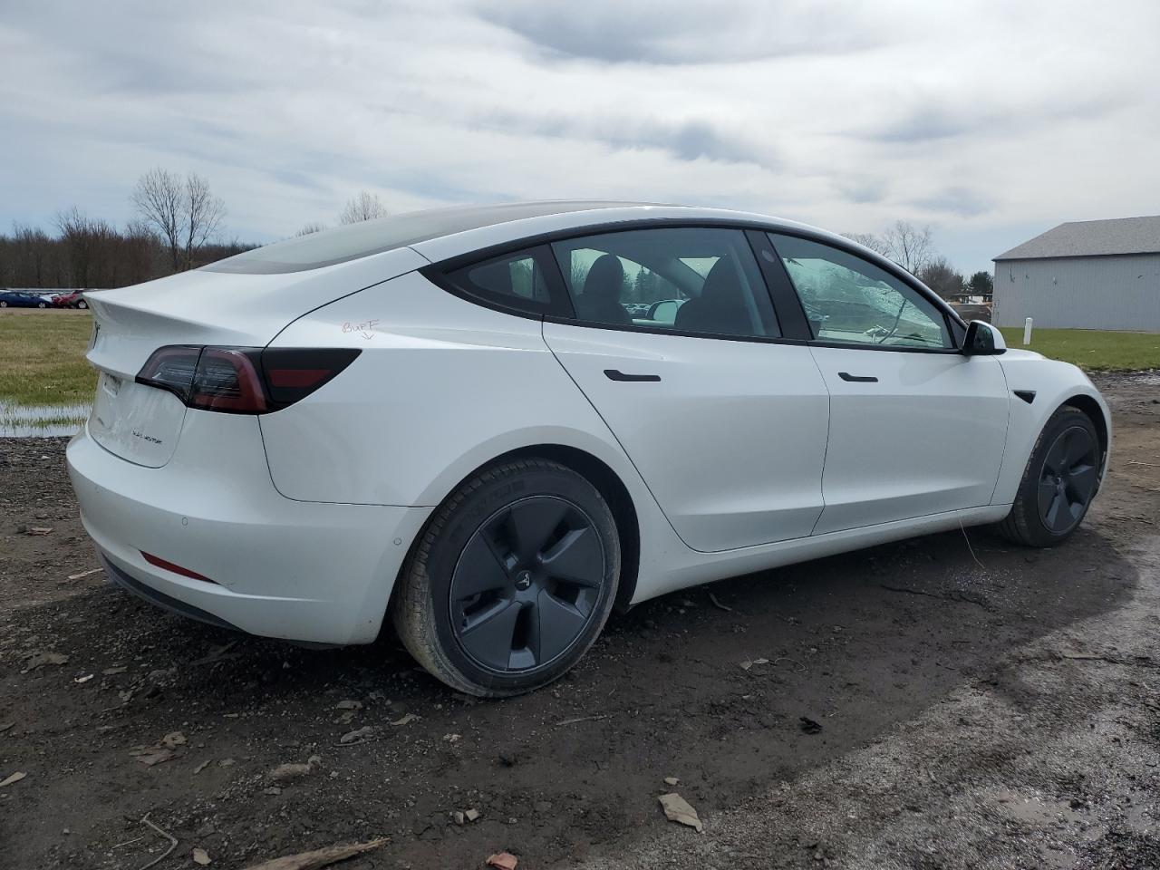 2022 TESLA MODEL 3 - Image 3