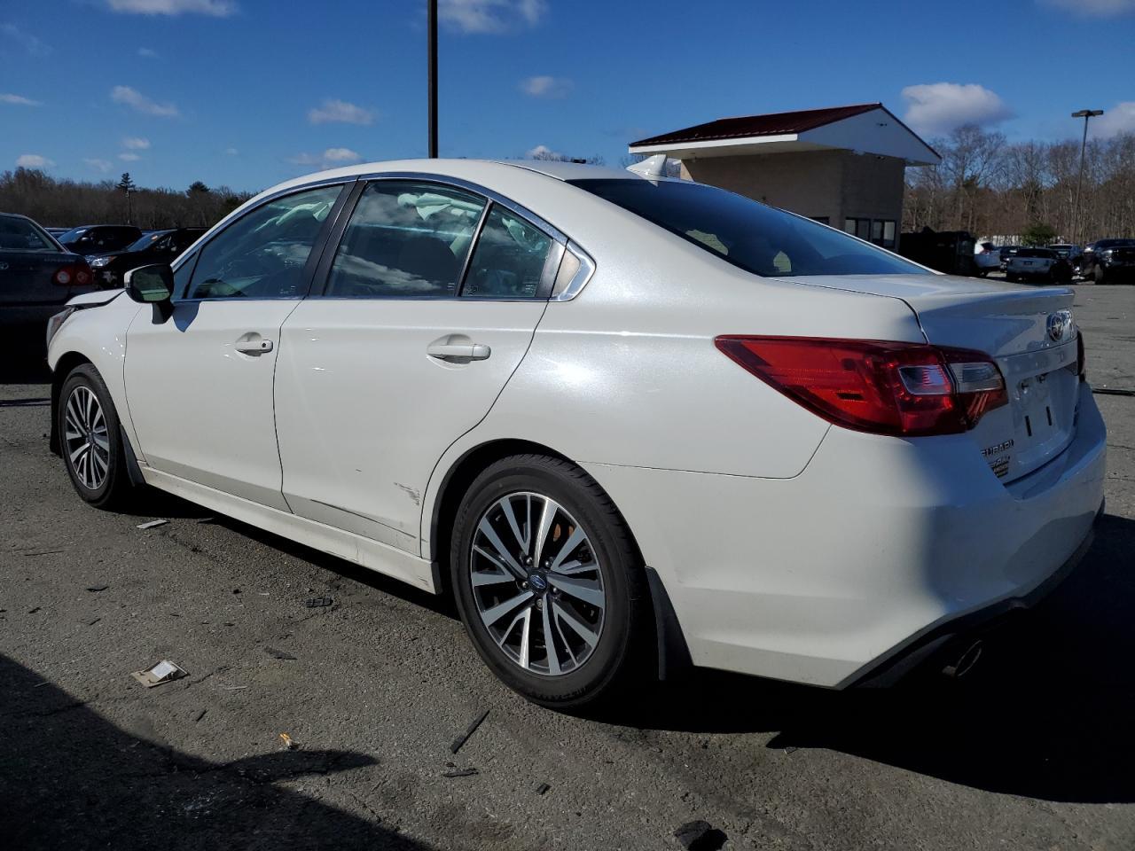 2018 SUBARU LEGACY 2.5 - Фото 2