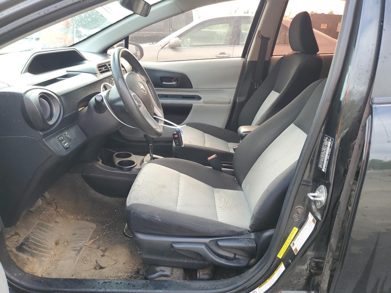2013 TOYOTA PRIUS C - Фото 7