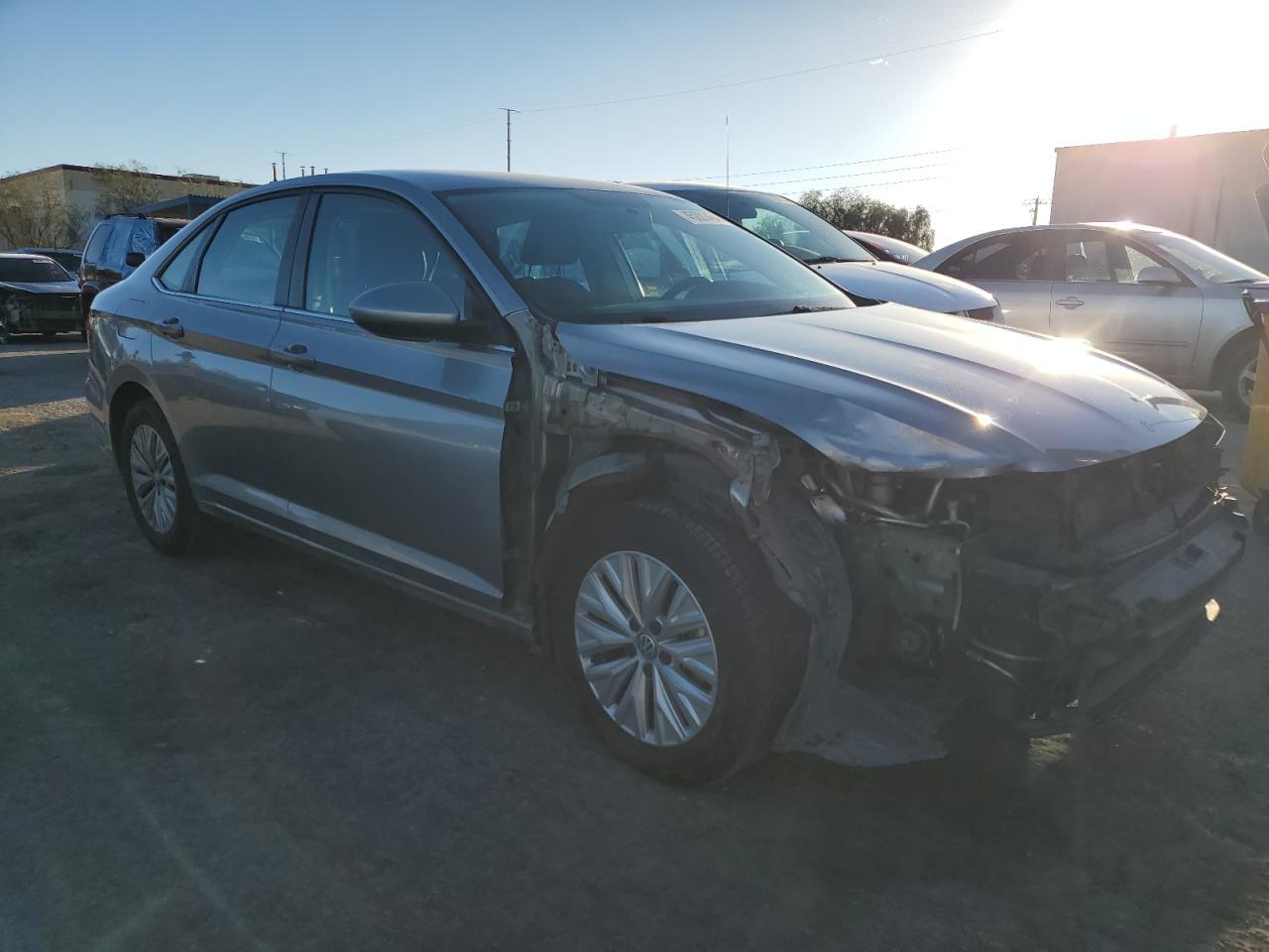 2019 VOLKSWAGEN JETTA S - Фото 4