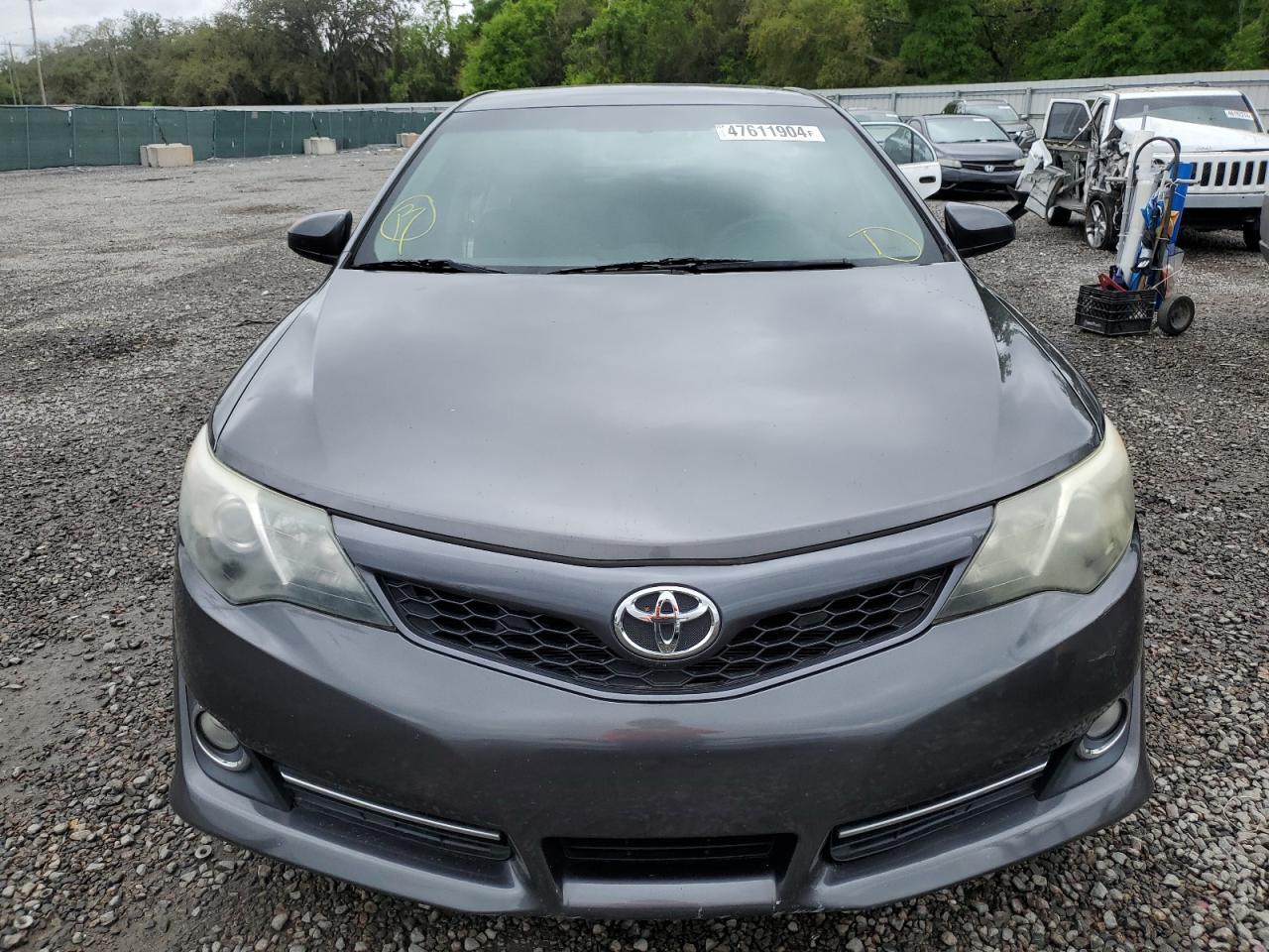 2014 TOYOTA CAMRY L - Image 5