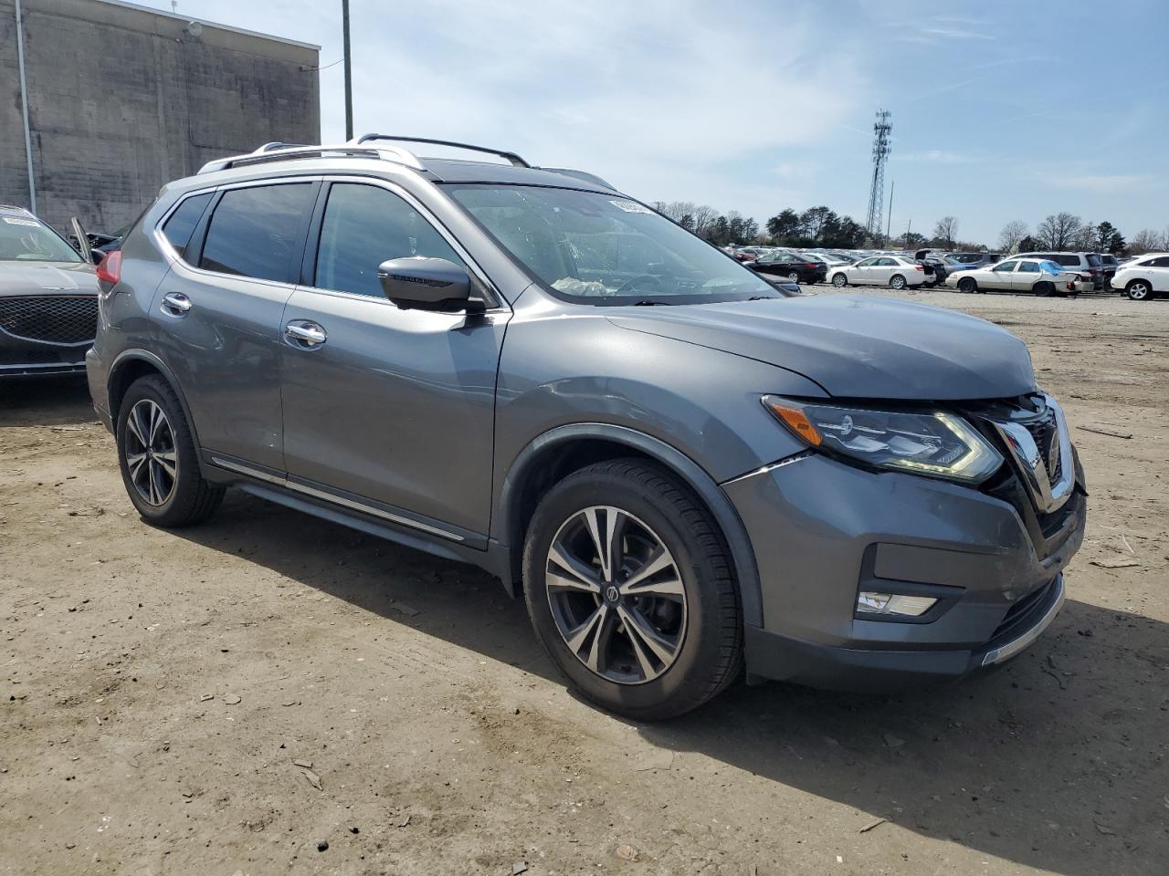 2018 NISSAN ROGUE S - Image 4