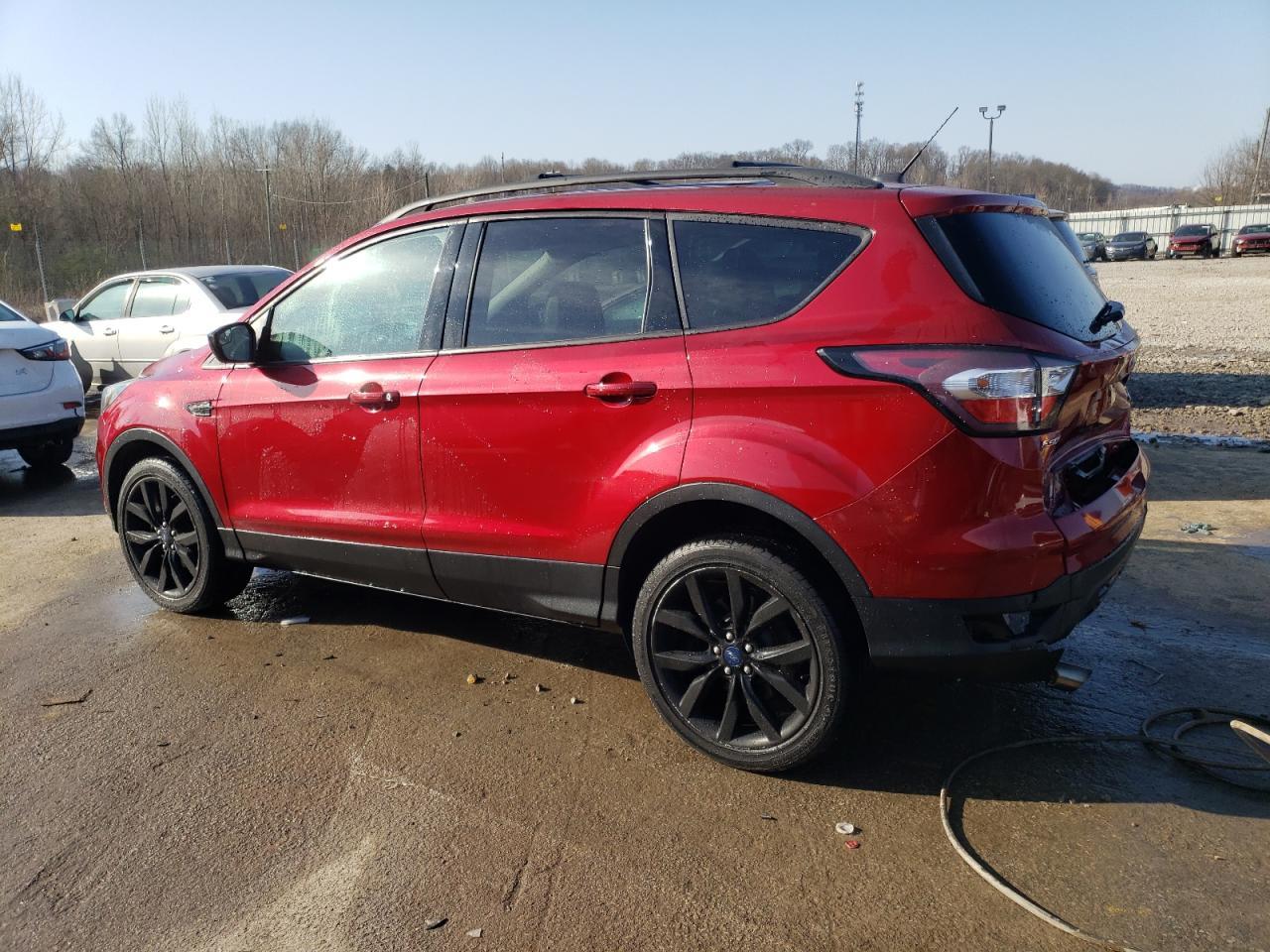 2017 FORD ESCAPE SE - Фото 2