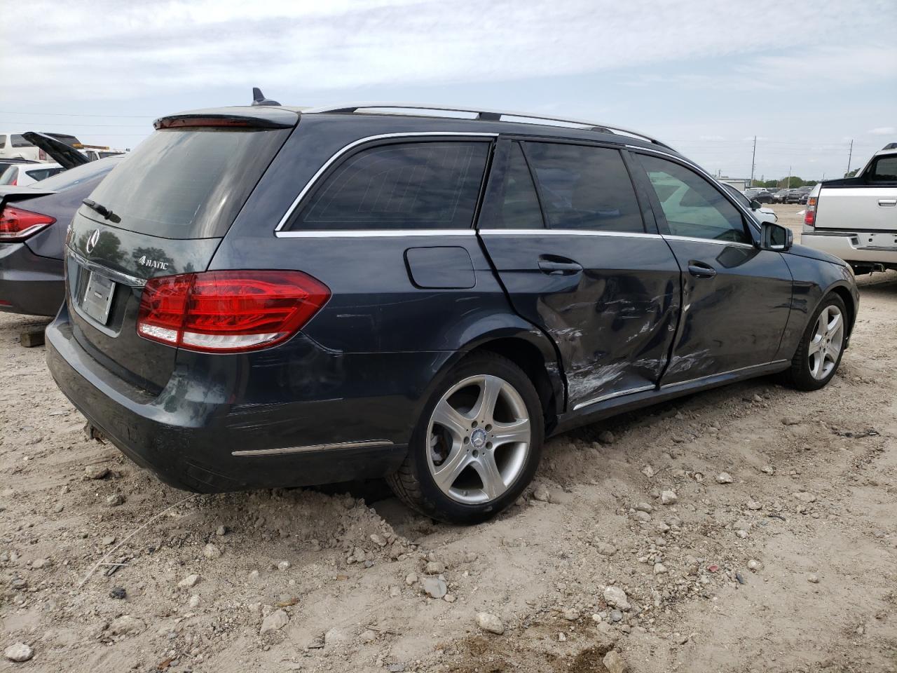 2014 MERCEDES-BENZ E 350 4MAT - Image 3