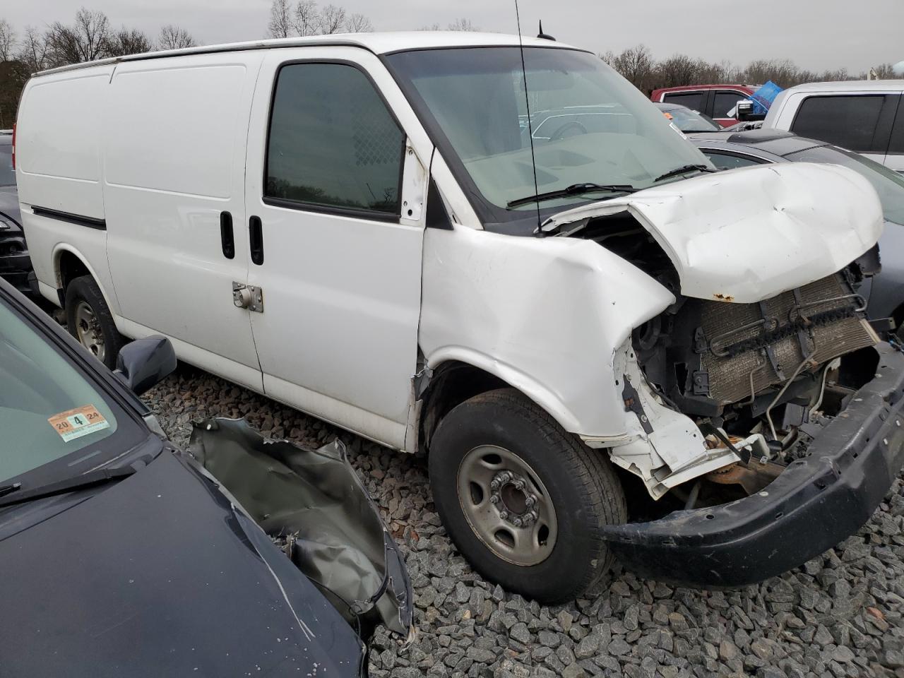 2015 CHEVROLET EXPRESS G2 - Image 4