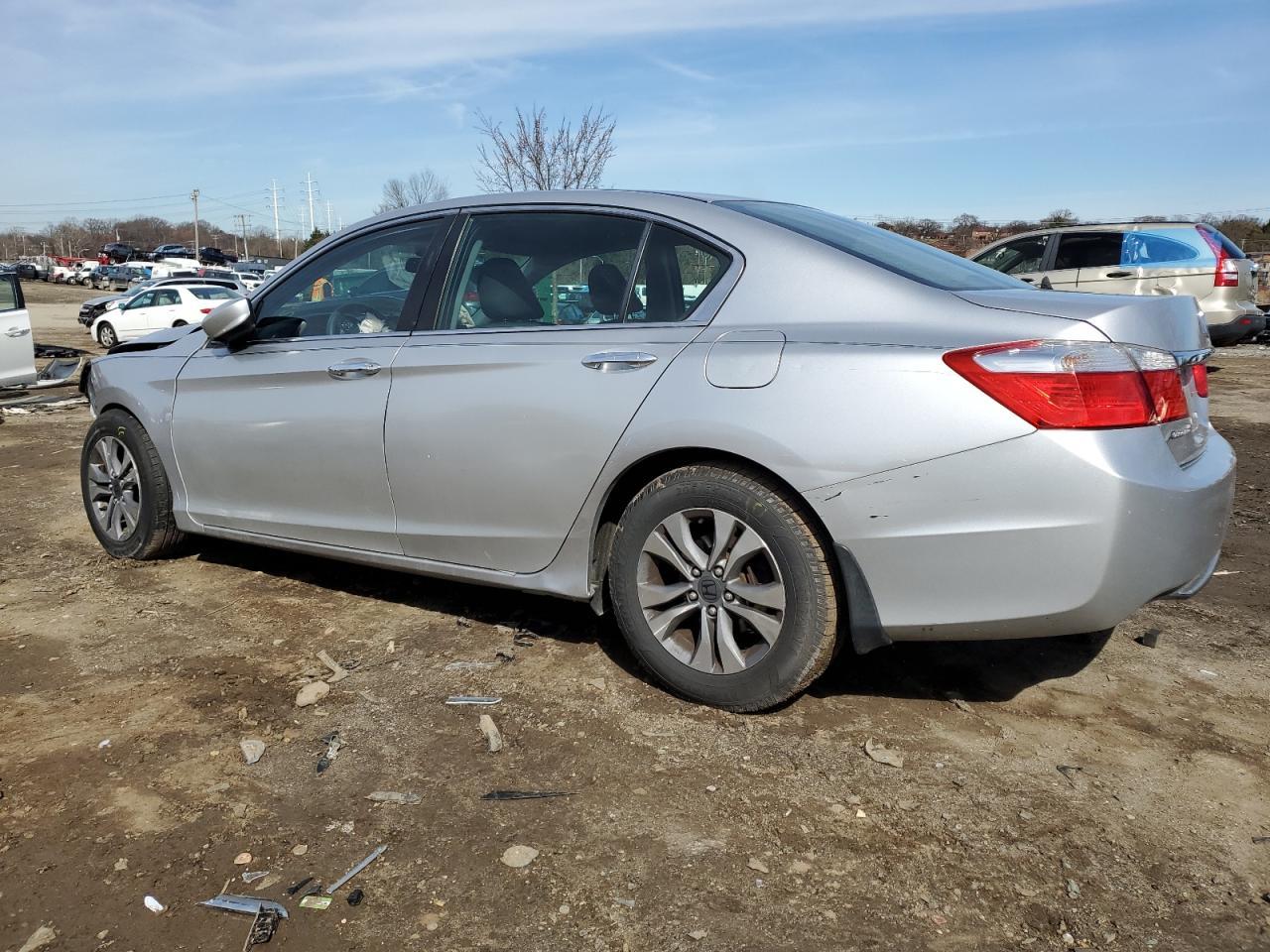 2014 HONDA ACCORD LX - Фото 2