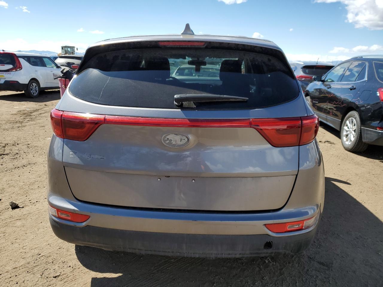 2017 KIA SPORTAGE L - Image 6