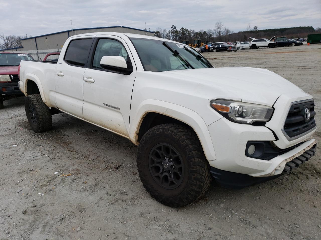 2017 TOYOTA TACOMA DOU - Фото 4