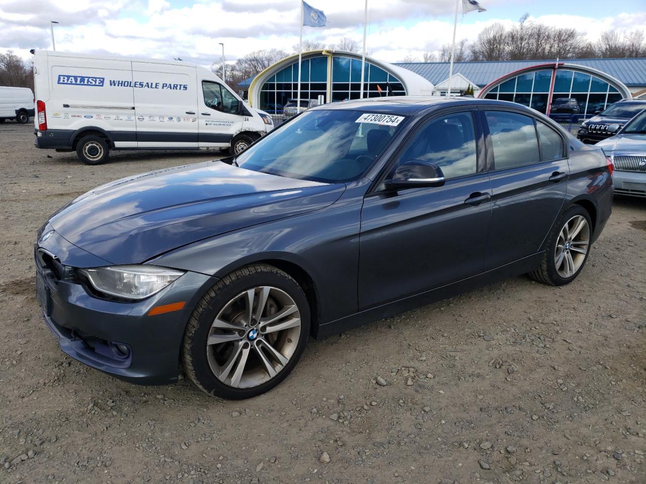 2014 BMW 335 XI car image