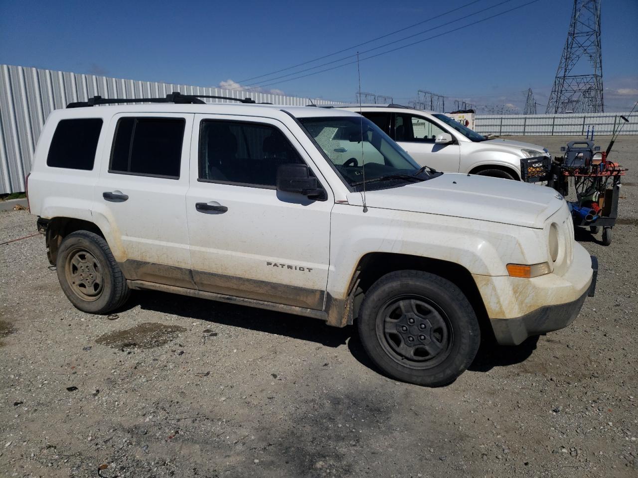 2014 JEEP PATRIOT SP - Image 4