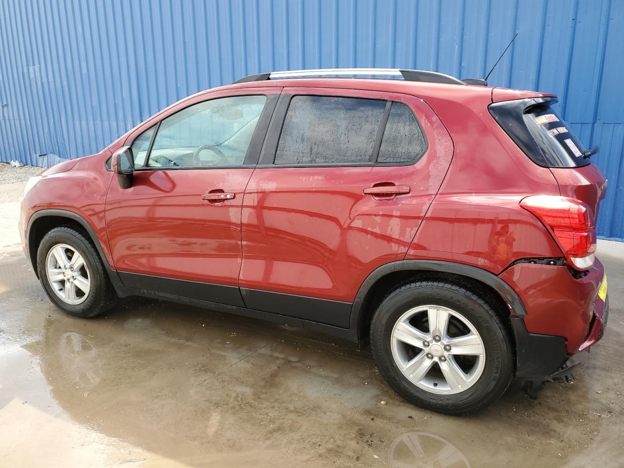 2021 CHEVROLET TRAX 1LT - Image 2