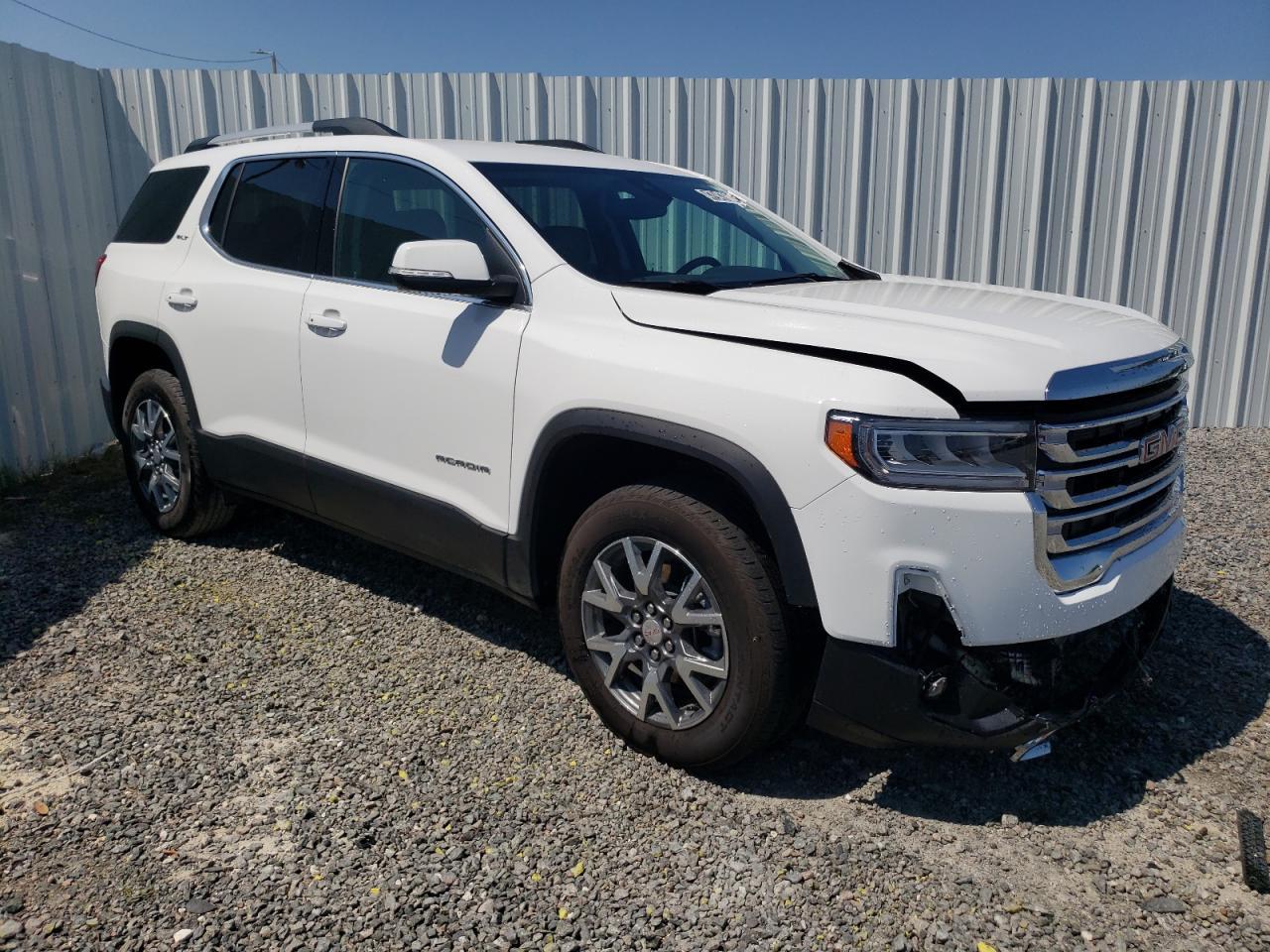 2023 GMC ACADIA SLT - Image 4