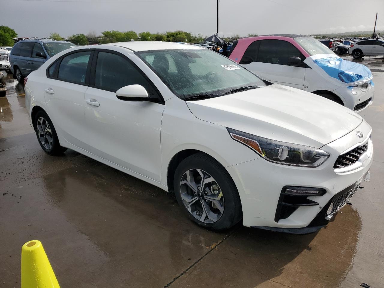 2020 KIA FORTE FE - Image 4