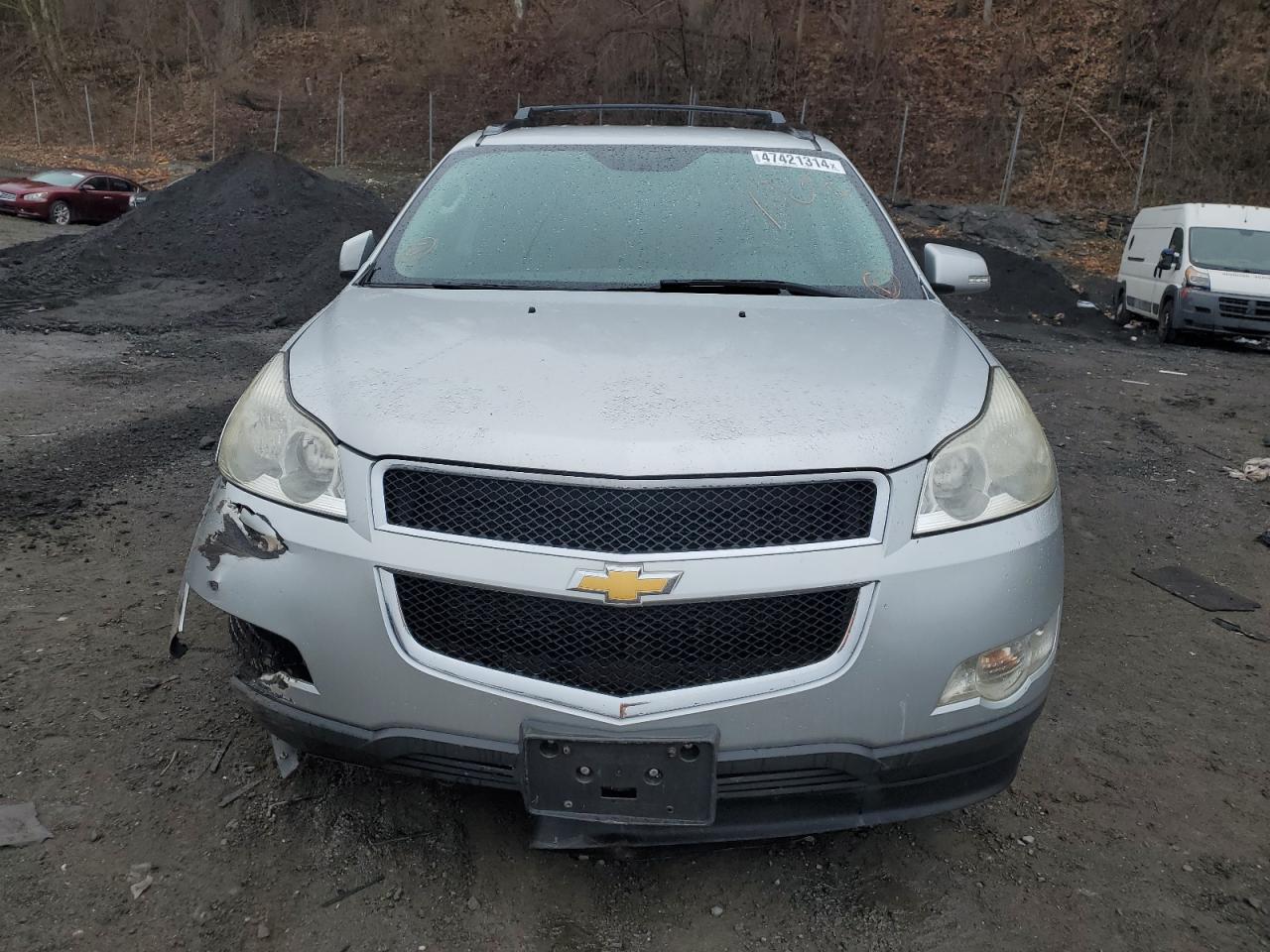 2011 CHEVROLET TRAVERSE L - Фото 5