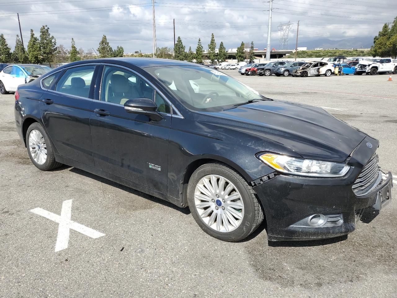 2014 FORD FUSION SE - Image 4
