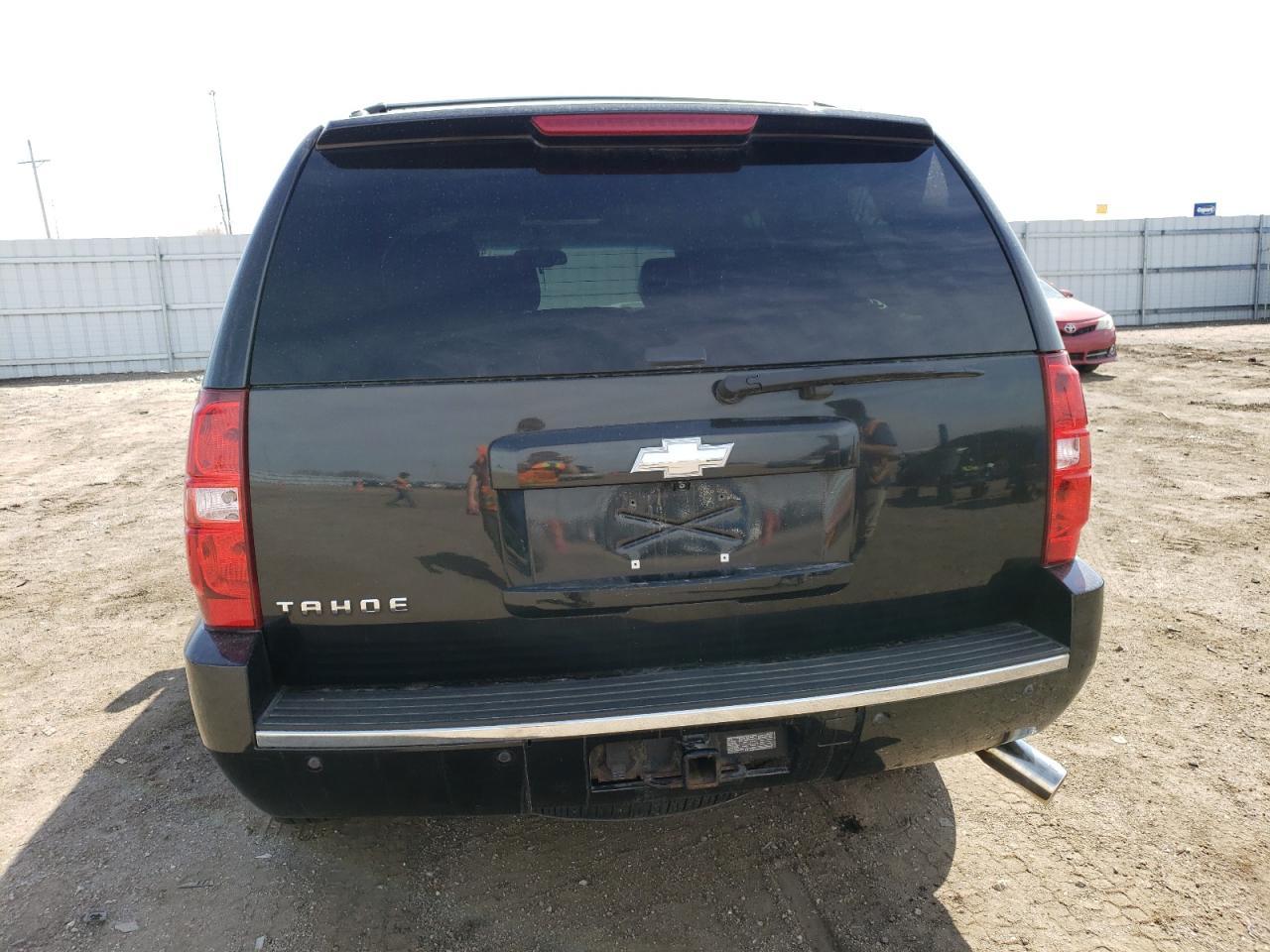 2011 CHEVROLET TAHOE K150 - Image 6