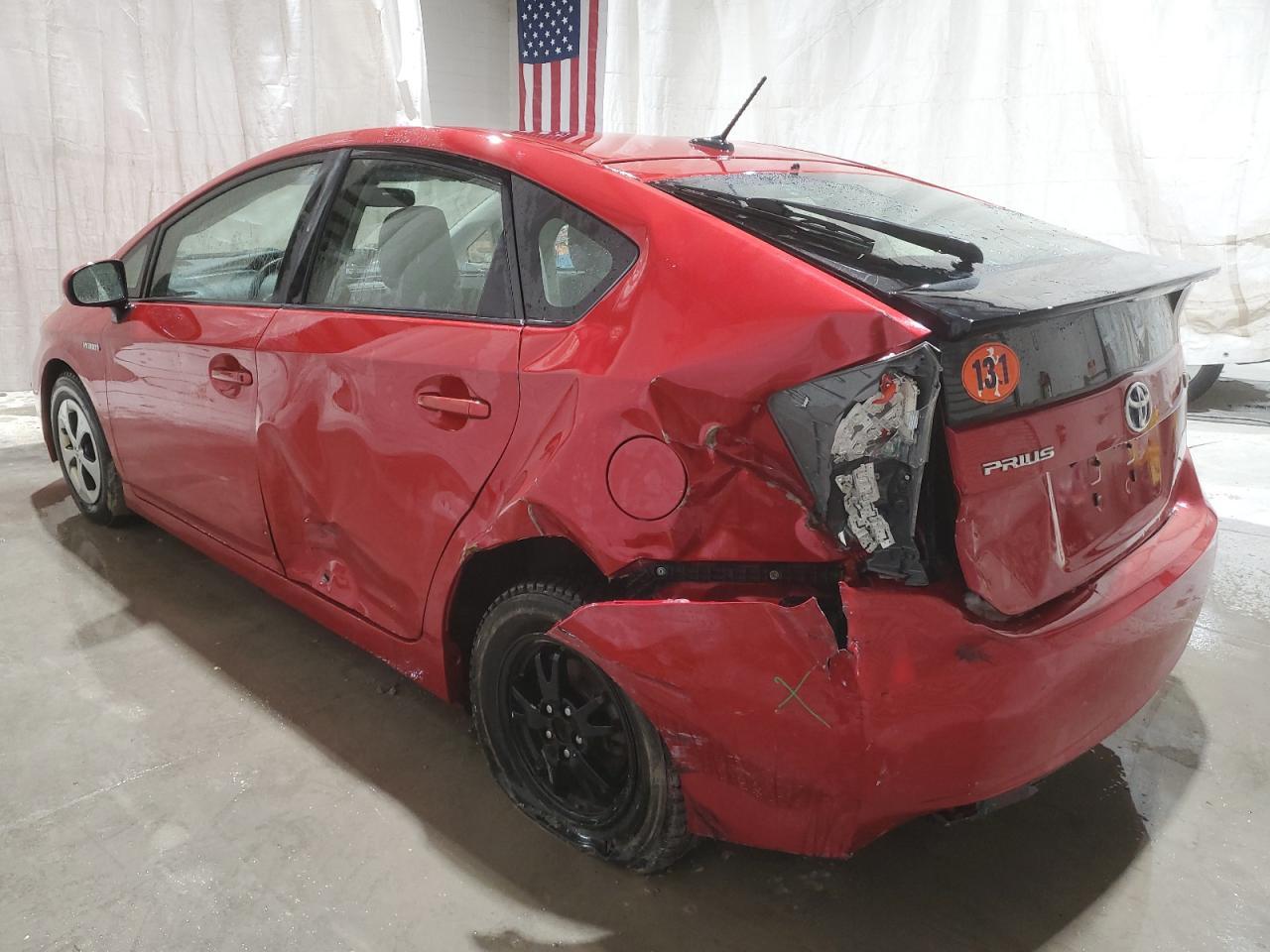 2013 TOYOTA PRIUS - Фото 2