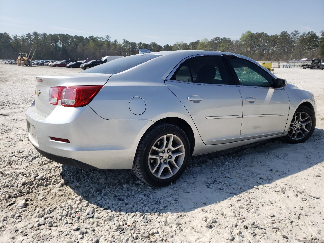 2015 CHEVROLET MALIBU 1LT - Image 3