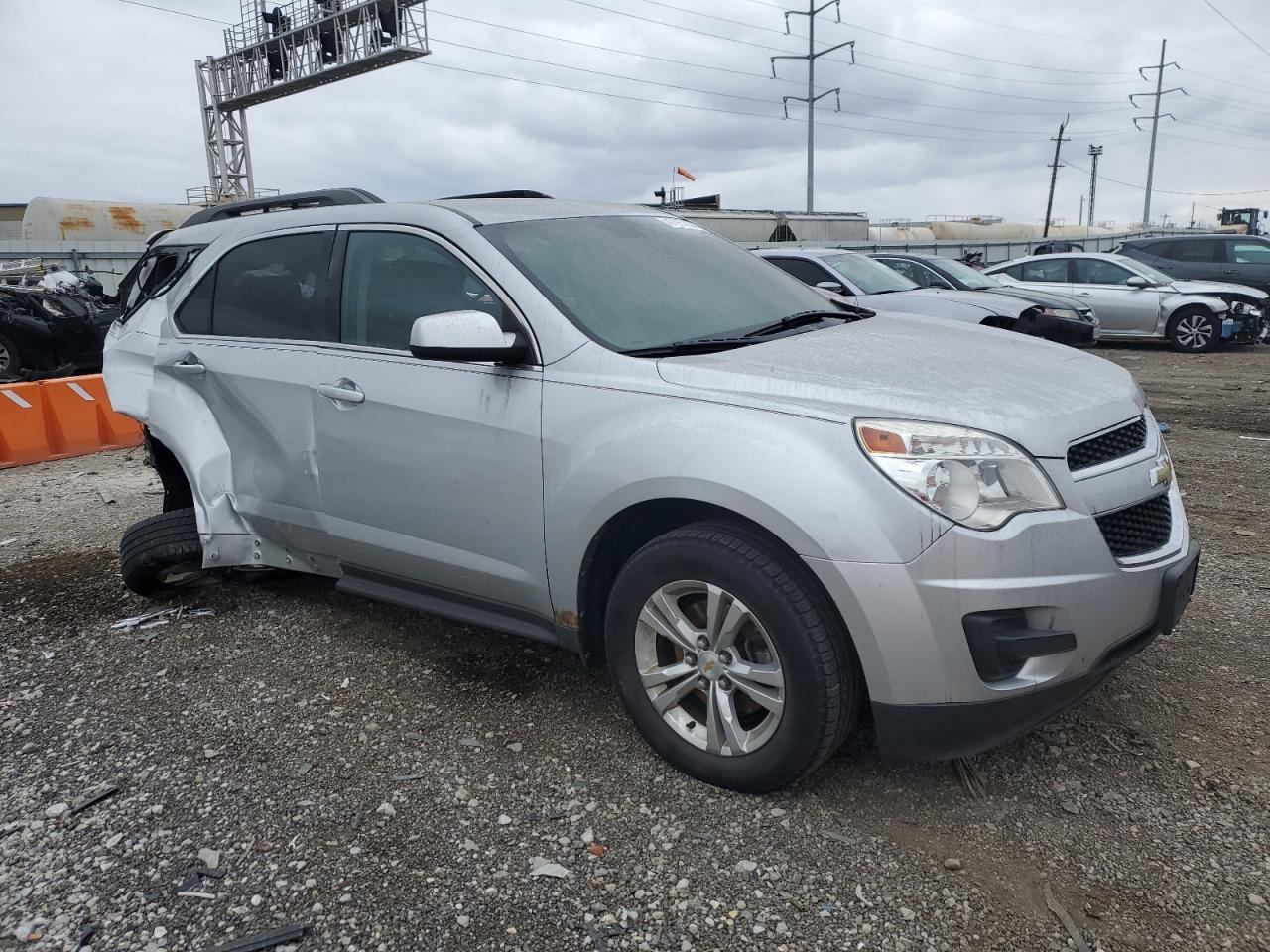 2011 CHEVROLET EQUINOX LT - Фото 4