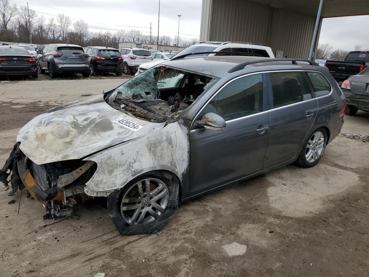 2013 VOLKSWAGEN JETTA TDI car image