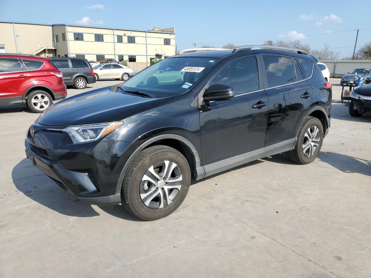 2018 TOYOTA RAV4 LE