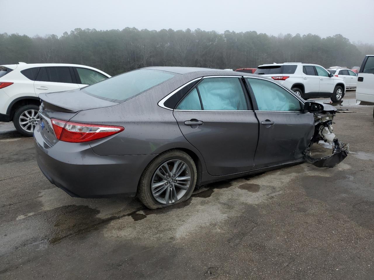 2017 TOYOTA CAMRY LE - Image 3