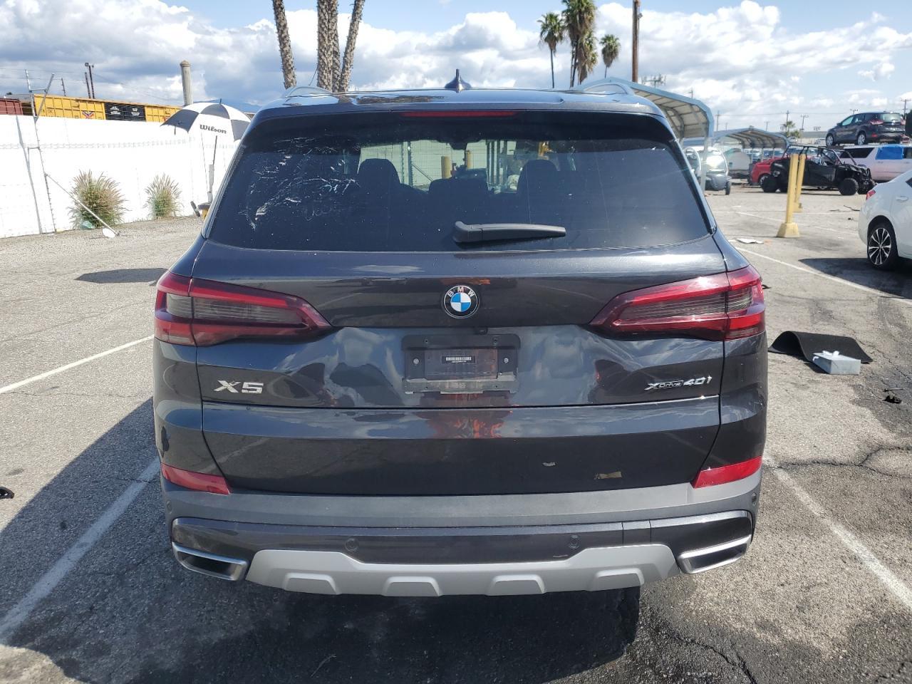 2023 BMW X5 XDRIVE4 - Image 6