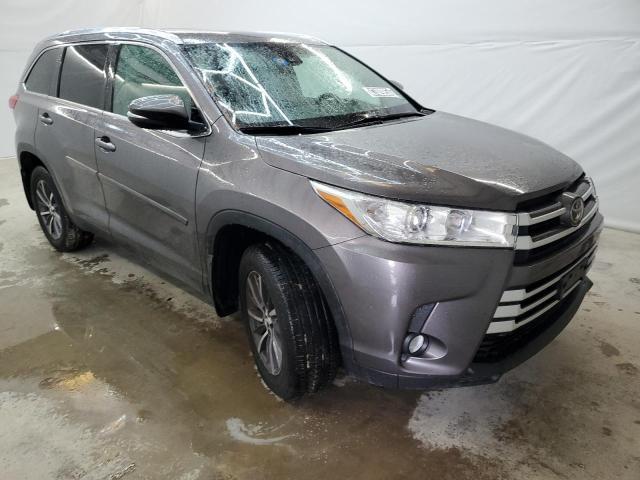 2019 Toyota Highlander Se - Фото 4