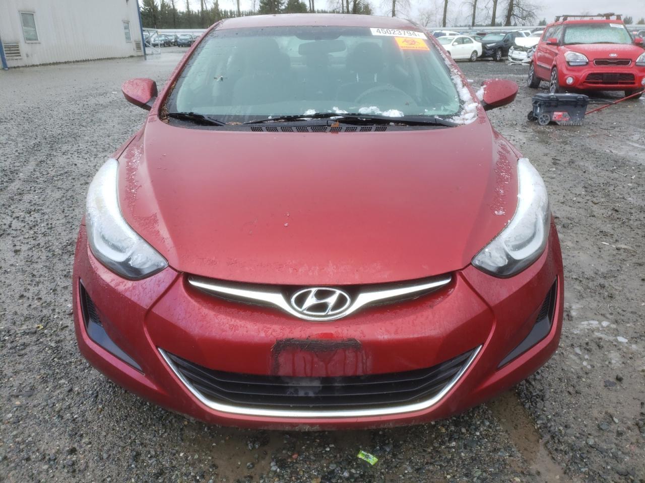 2015 HYUNDAI ELANTRA SE - Image 5