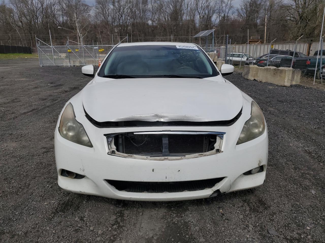 2011 INFINITI G37 - Image 5