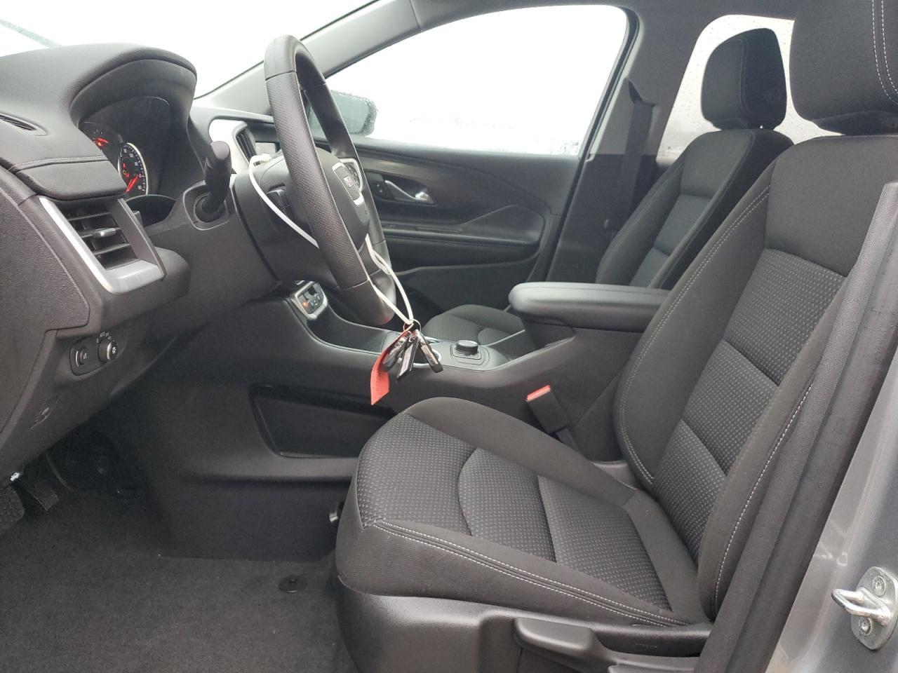 2023 GMC TERRAIN SL - Image 7