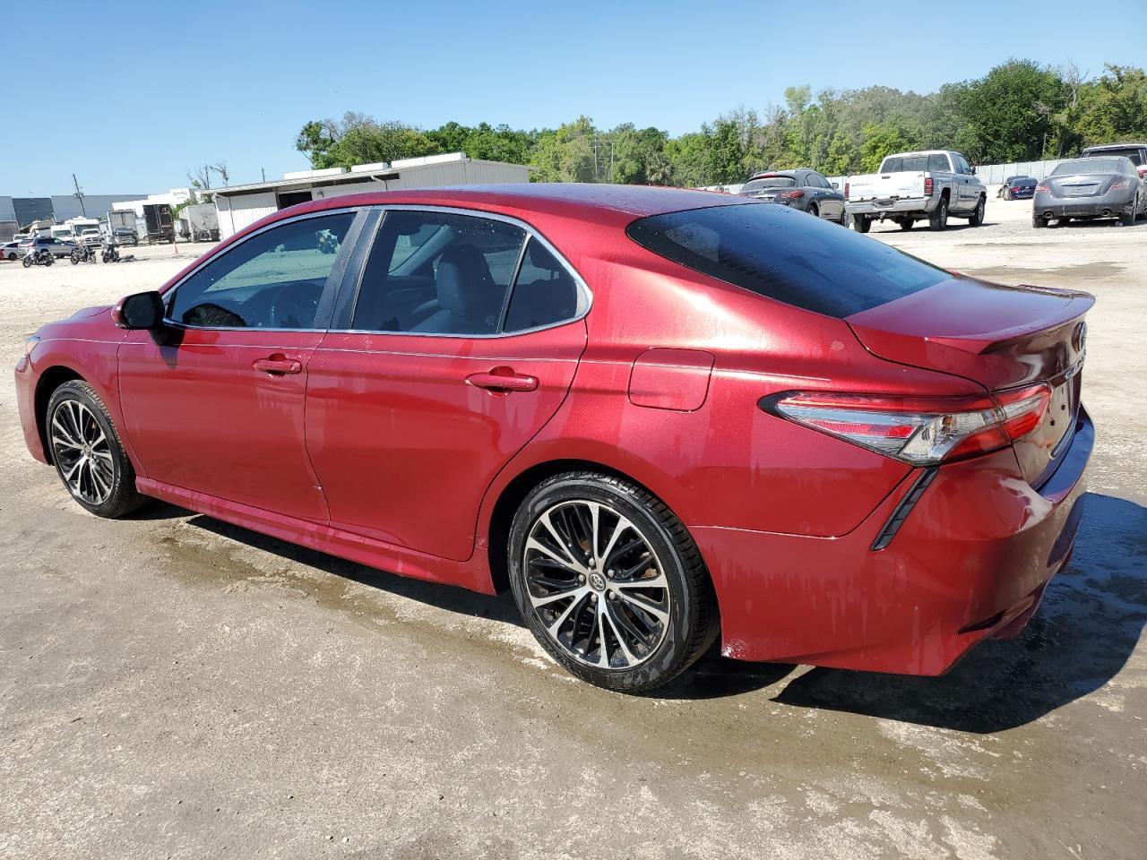 2018 TOYOTA CAMRY L - Image 2