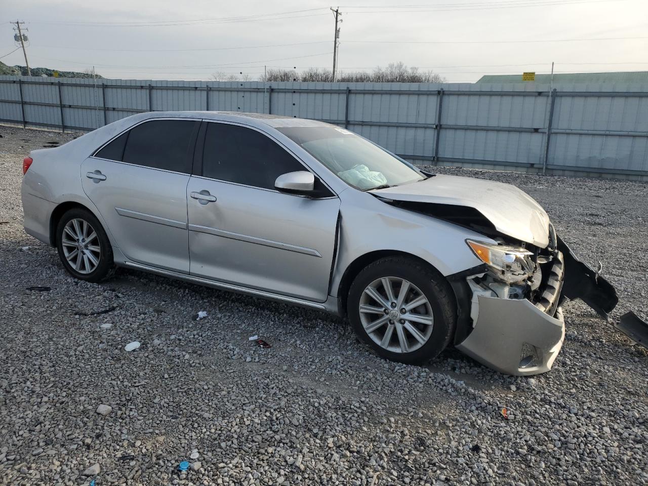 2012 TOYOTA CAMRY SE - Фото 4