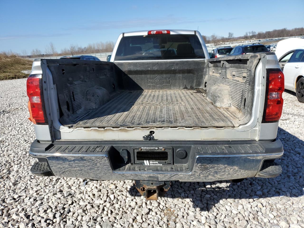 2017 CHEVROLET SILVERADO - Image 6
