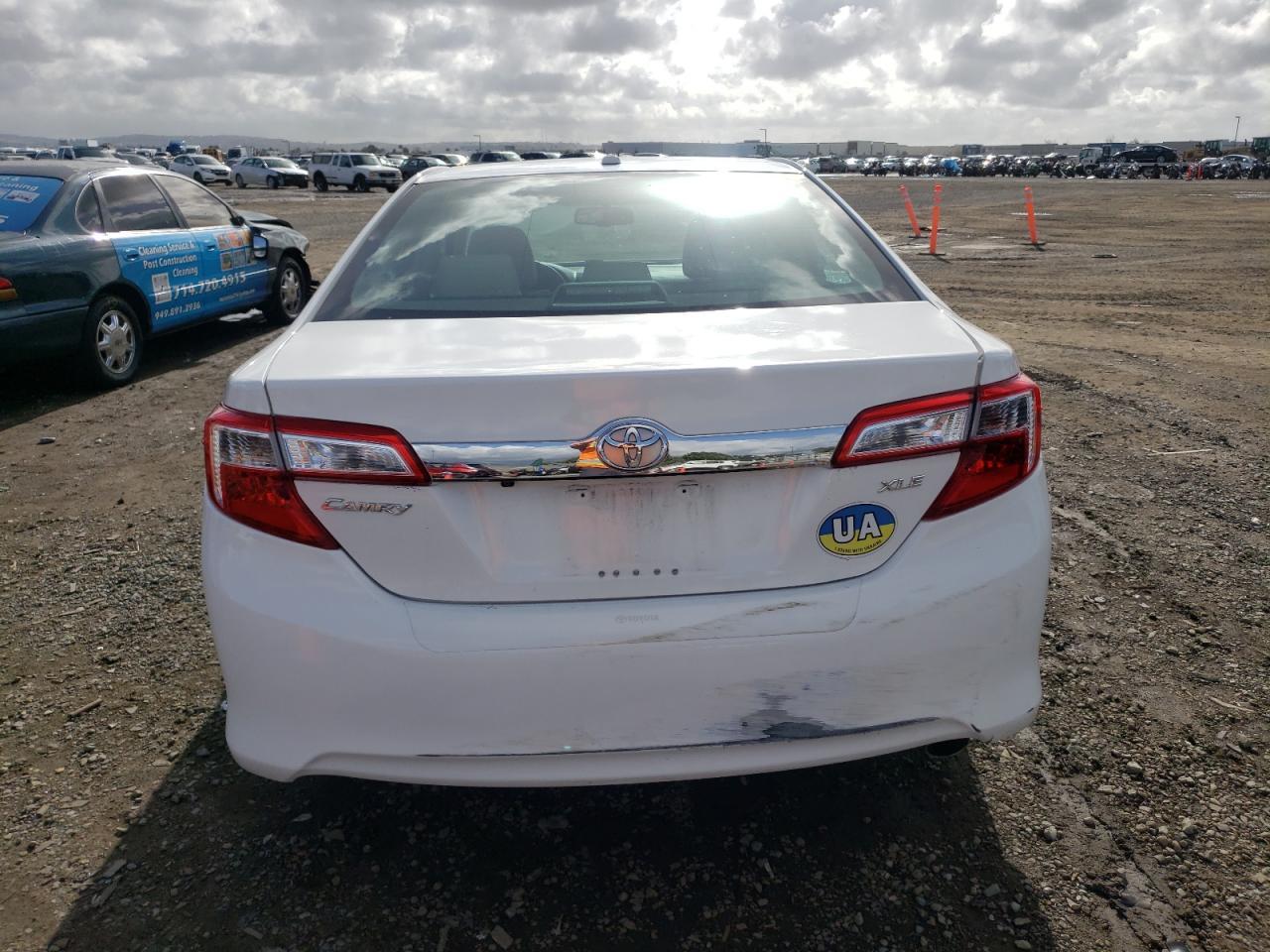 2013 TOYOTA CAMRY L - Фото 6