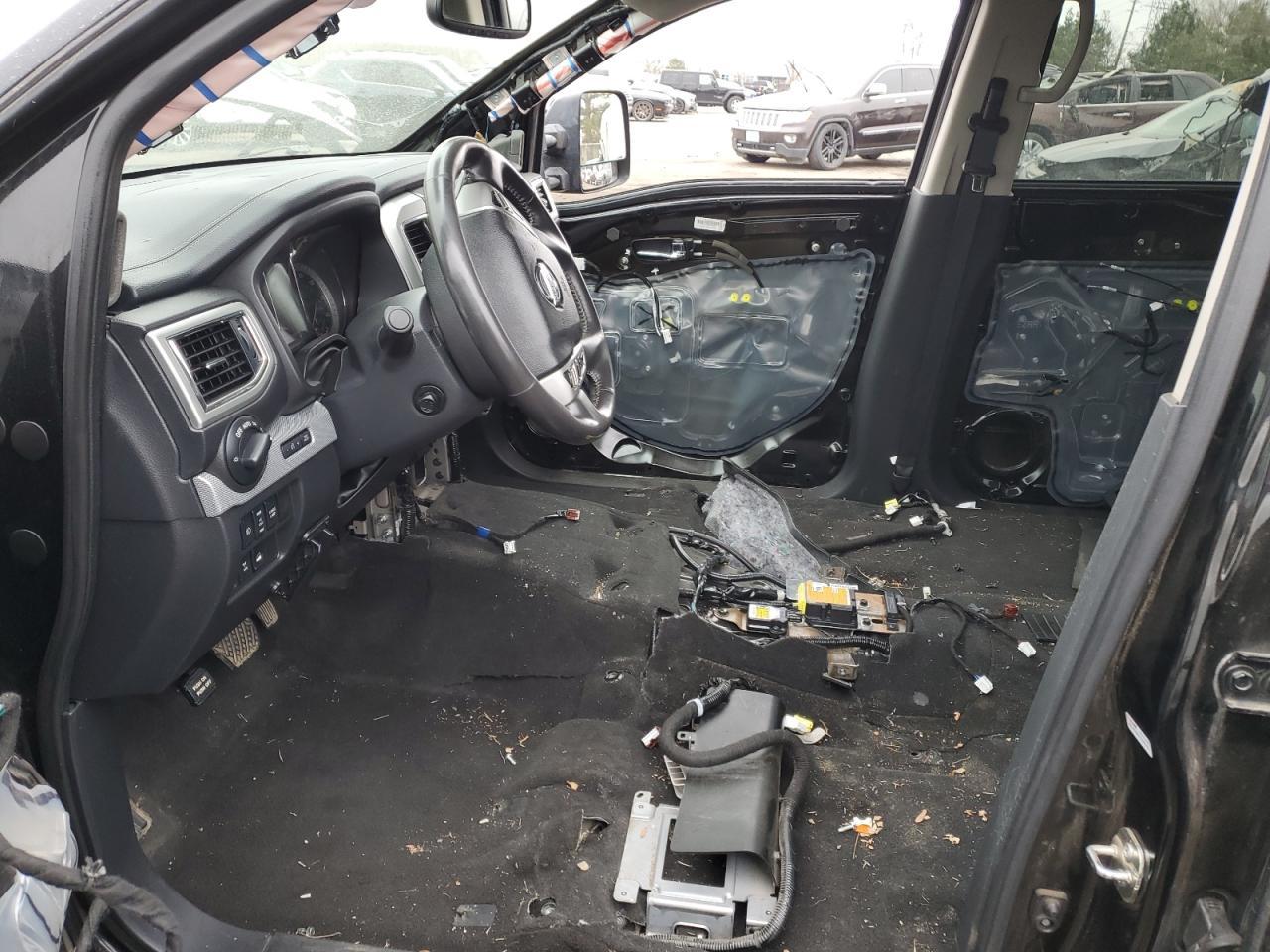 2018 NISSAN TITAN SV - Image 7