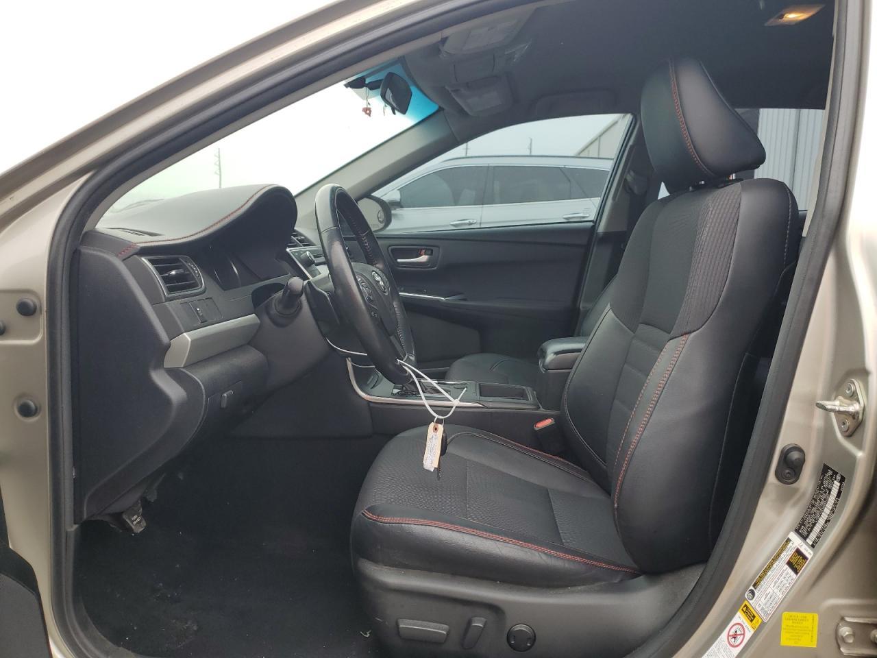 2016 TOYOTA CAMRY LE - Фото 7