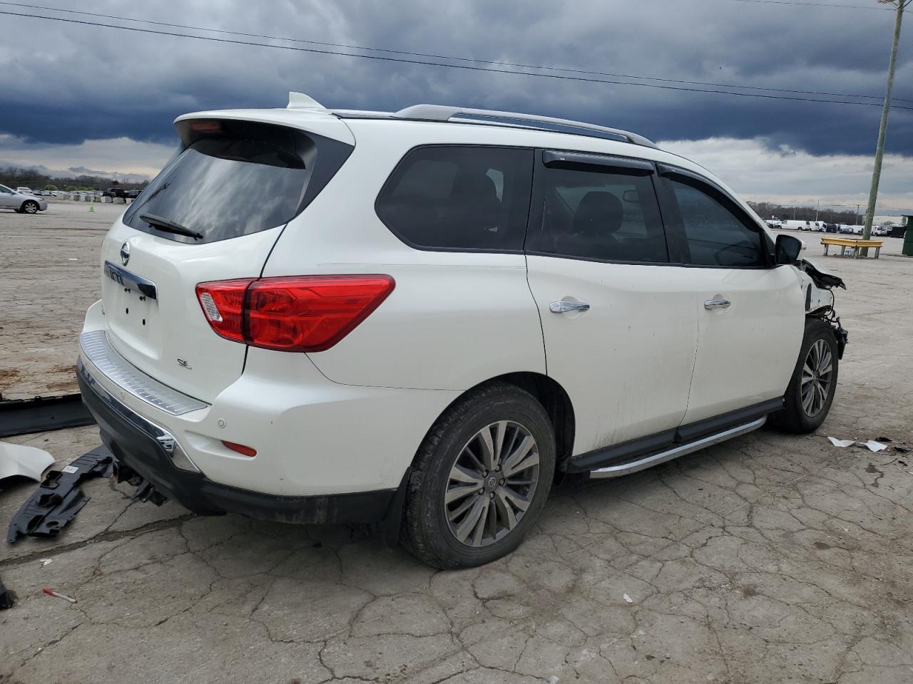 2019 NISSAN PATHFINDER - Image 3