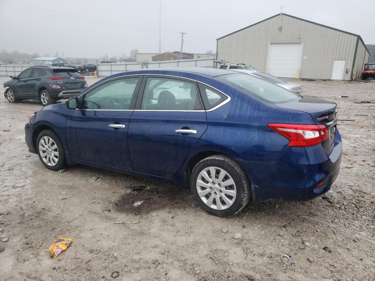 2017 NISSAN SENTRA S - Фото 2