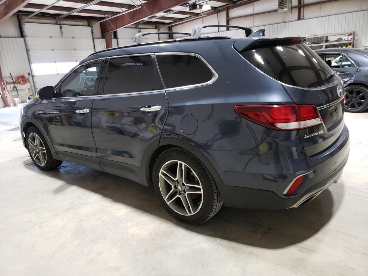 2017 HYUNDAI SANTA FE S - Image 2