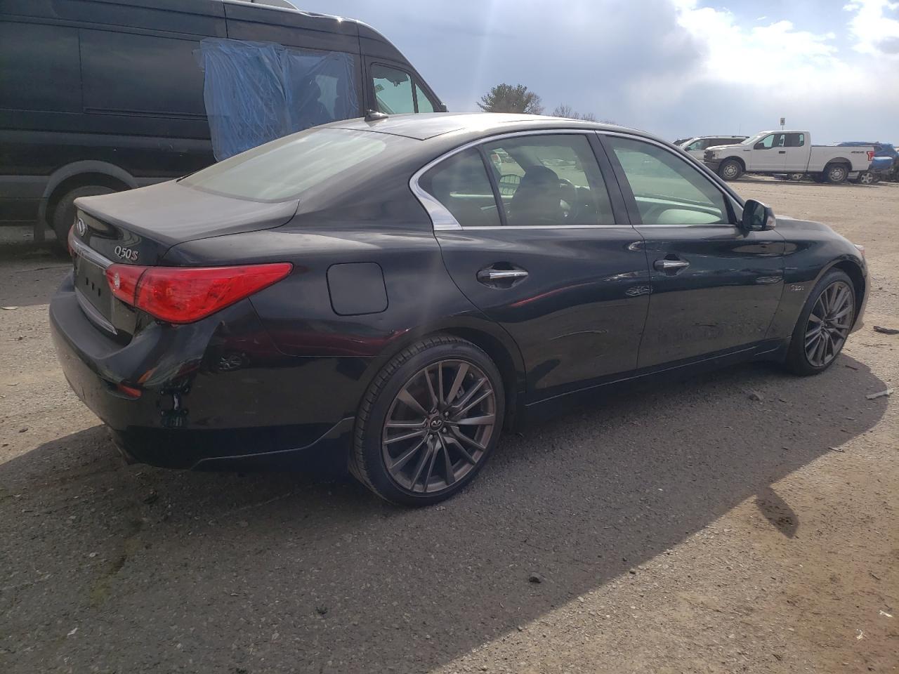 2016 INFINITI Q50 RED SP - Фото 3