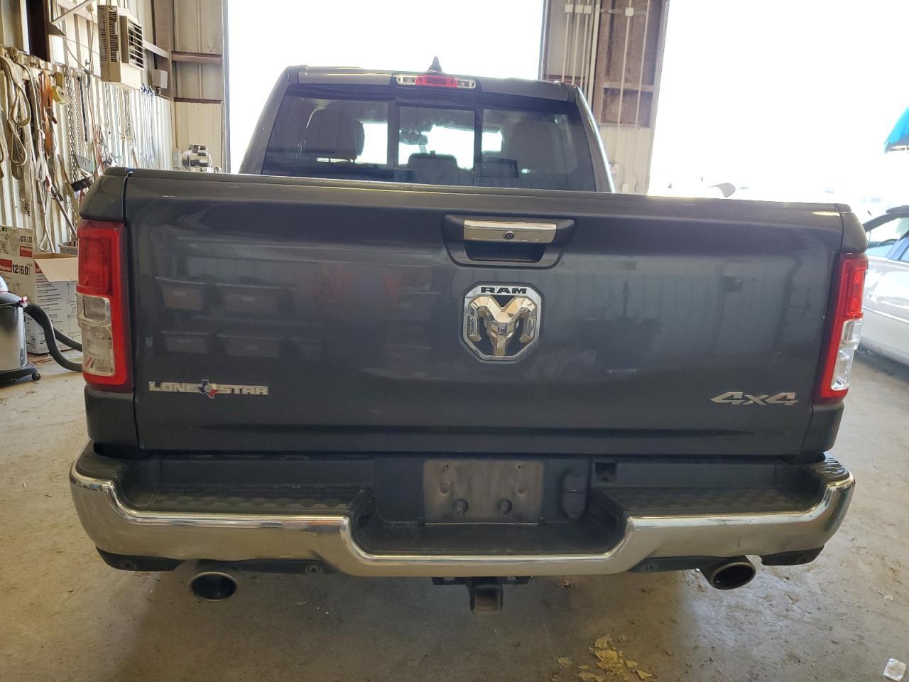 2019 RAM 1500 BIG H - Фото 6