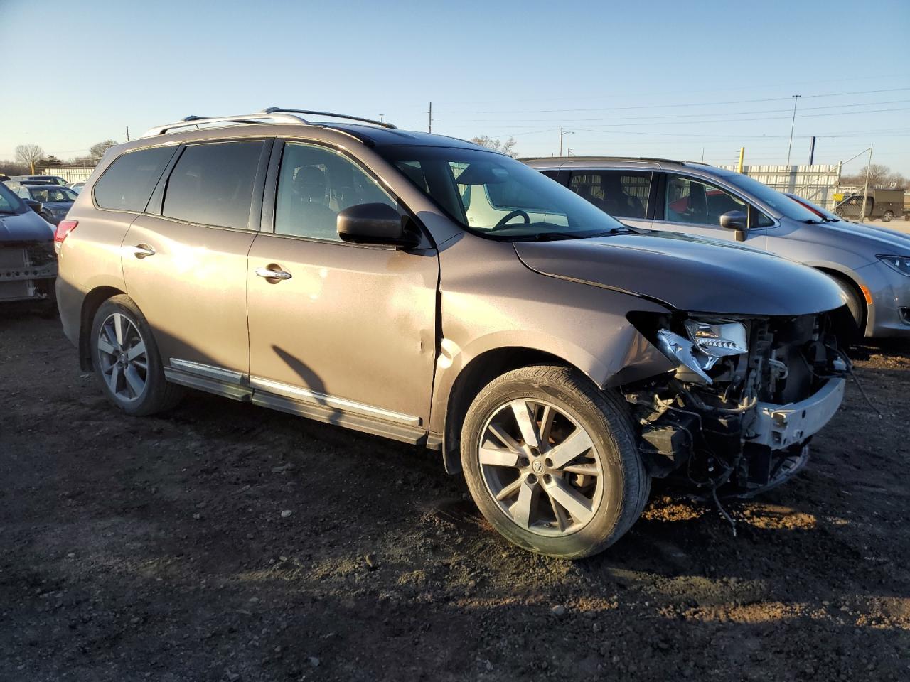 2013 NISSAN PATHFINDER - Фото 4