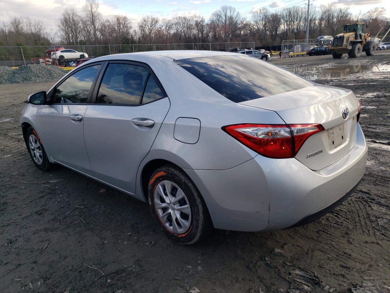 2015 TOYOTA COROLLA L - Image 2