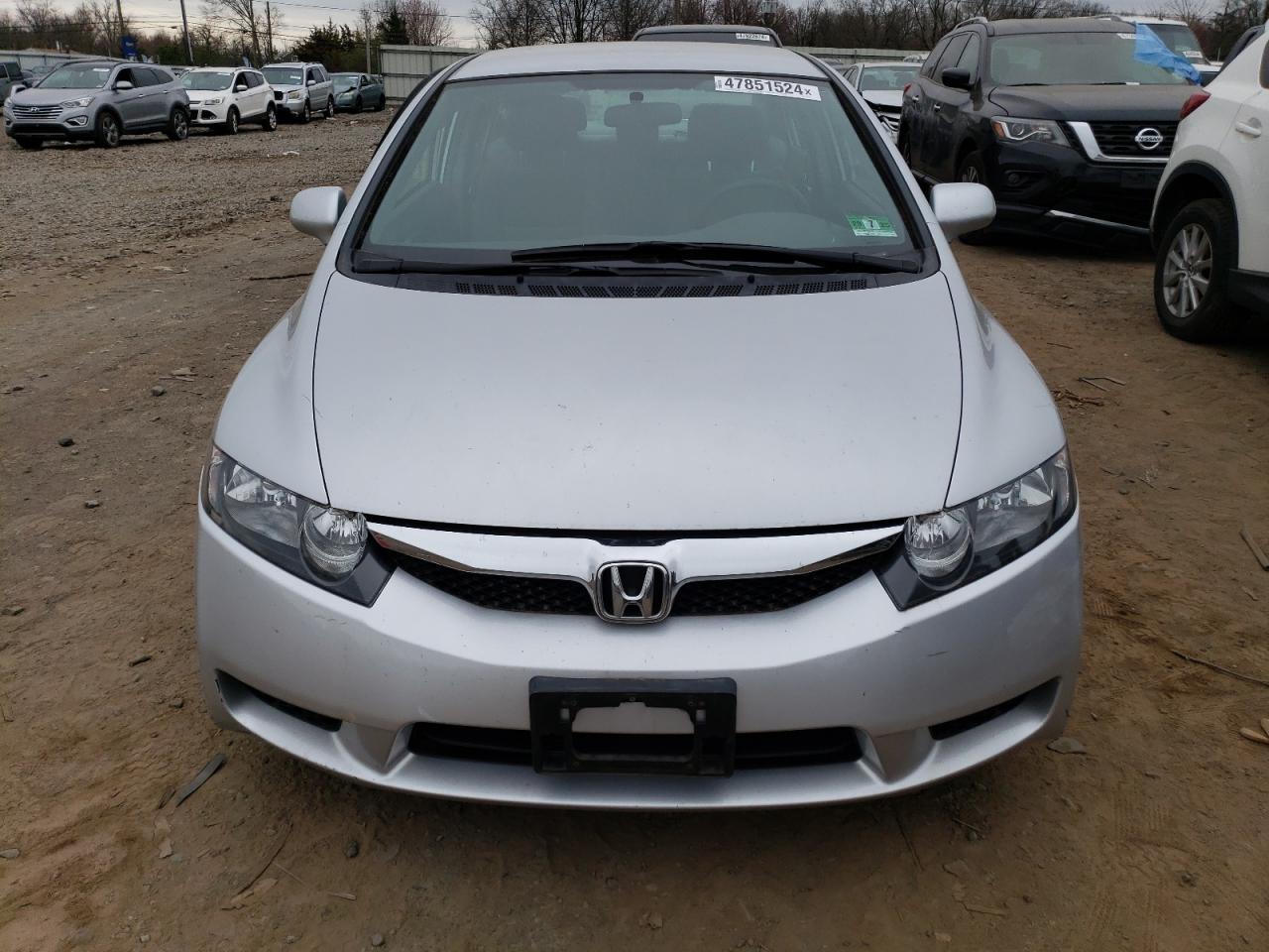2011 HONDA CIVIC LX - Image 5