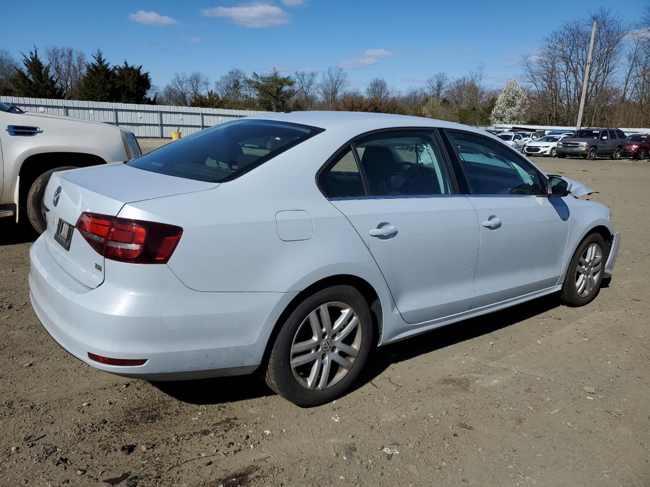 2017 VOLKSWAGEN JETTA S - Image 3