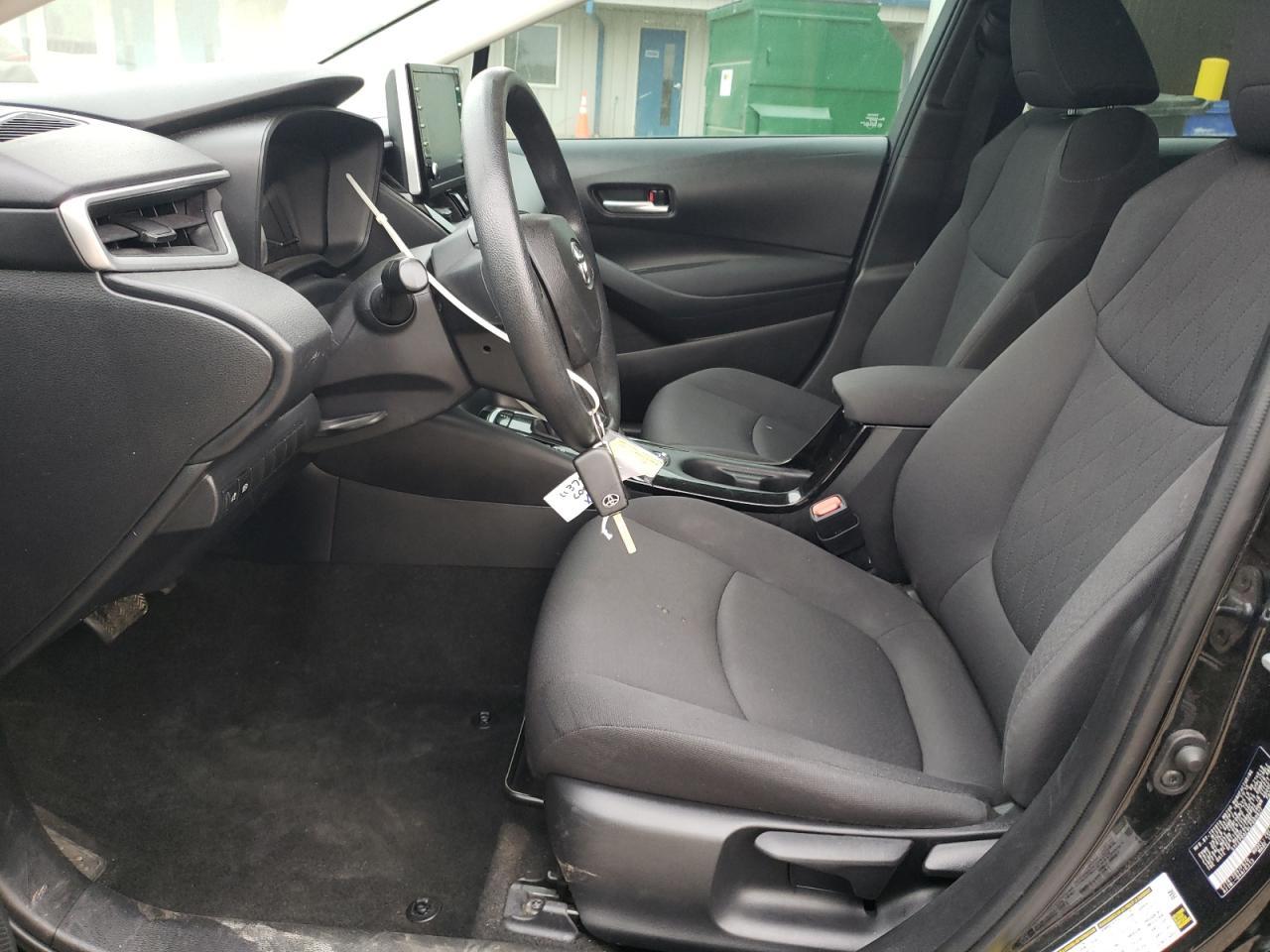2020 TOYOTA COROLLA LE - Фото 7