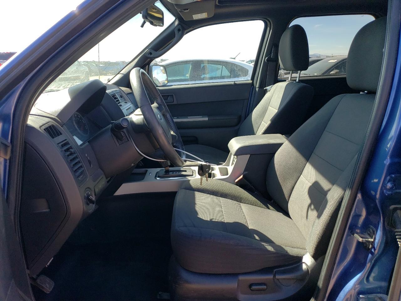 2010 FORD ESCAPE XLT - Image 7