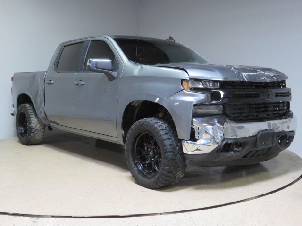 2020 CHEVROLET SILVERADO car image